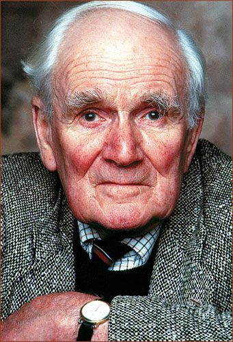 Desmond Llewelyn as Q 1963-1999