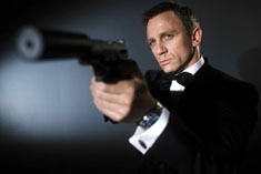 Daniel Craig as James Bond 007 in Casino Royale (2006)