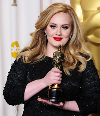 Adele wins Oscar for Skyfall