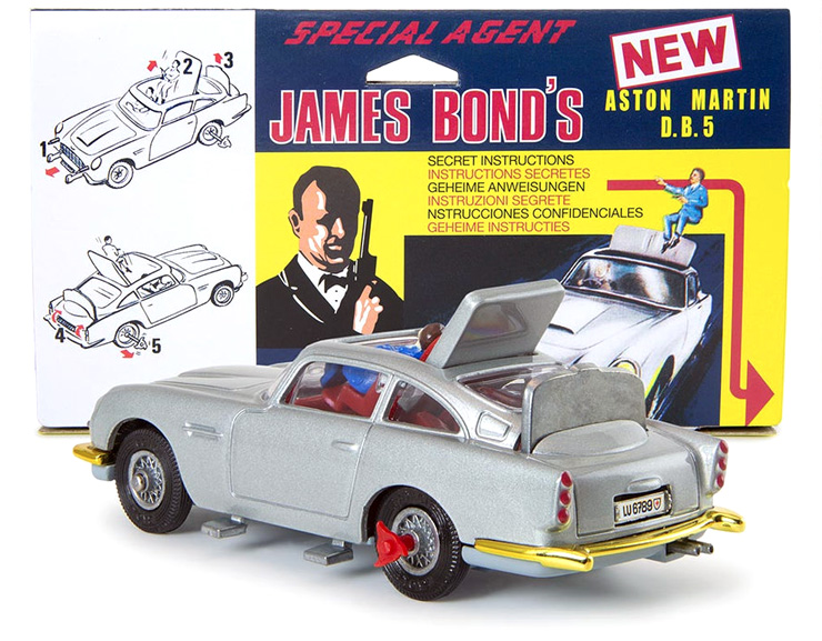 CORGI Model Club  270 James Bond's Aston Martin DB5