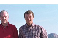 Martijn Mulder (left) and Dirk Kloosterboer (right) posing with director Guy Hamilton