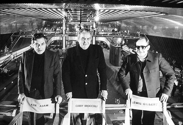 Ken Adam with produer Albert R. 'Cubby' Broccoli and Director Lewis Gilbert on the Liparus supertanker set built in the 007 Stage at Pinewood Studios for The Spy Who Loved Me (1977).