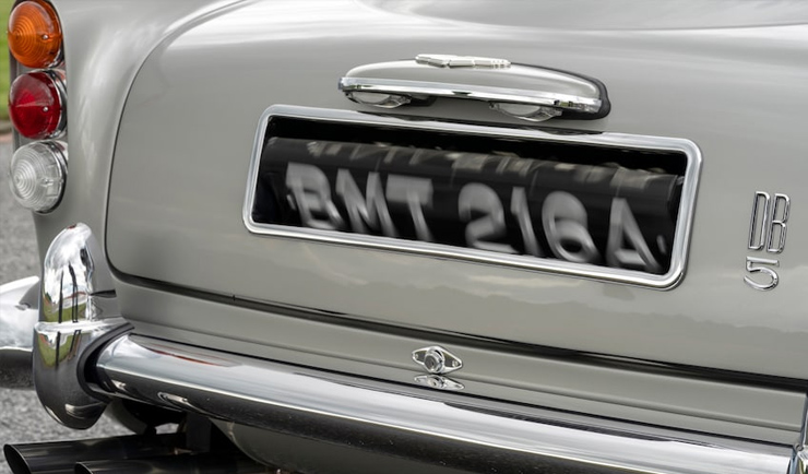 Aston Martin DB5 Continuation model 2020 revolving numberplate rear