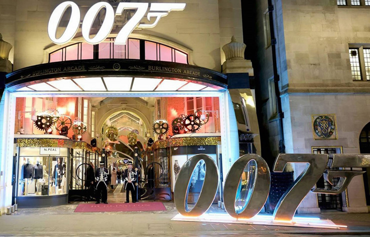Burlington Arcade Launch Festive 007 Spectacle