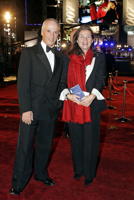 Charlene de Carvalho-Heineken & Michel de Carvalho at the Casino Royale premiere