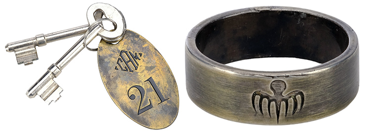 Lot #221 Spectre (2015) Mr. Hinx's Metal SPECTRE Ring with Production-made Train Keys