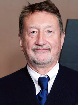 Steven Knight to write next James Bond Film
